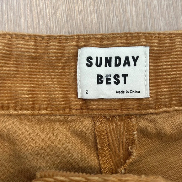 Aritzia Sunday Best Pants - Picture 3 of 5